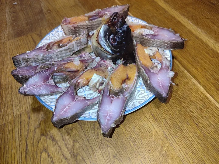 Лящ в’ялений ікорний